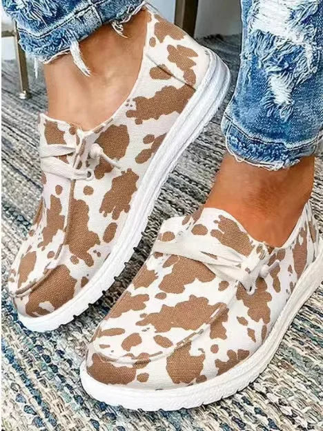 Cow Print Canvas Shoes Men Low Animal Printed Men Streetwear Man Skateboard Shoes